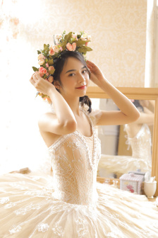 蜜汁樱桃林妙妙最后和谁在一起了